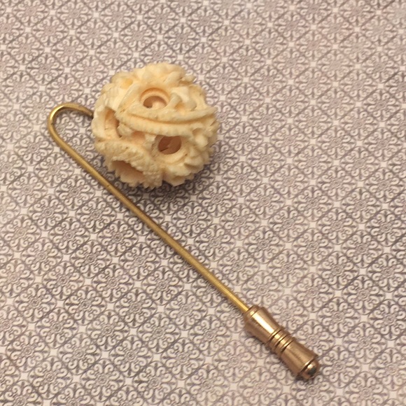 Vintage Jewelry - Vintage Puzzle Bead Pin
